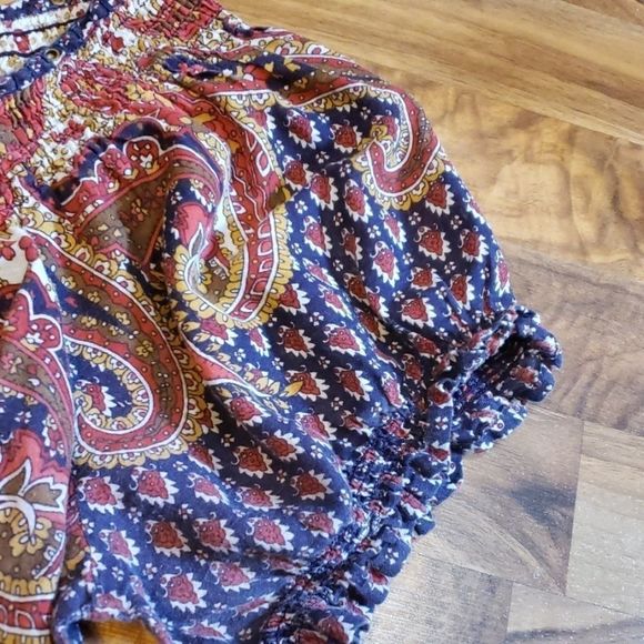 Nine West Navy and Red Paisley Blouse - Picture 7 of 8